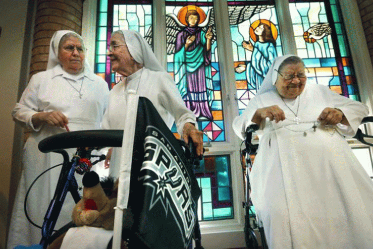 Bob Owen photograph in San Antonio Express-News, June 20, 2013