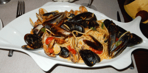 i latini seafood linguini