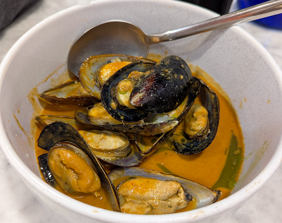 mussels at portillo restaurante