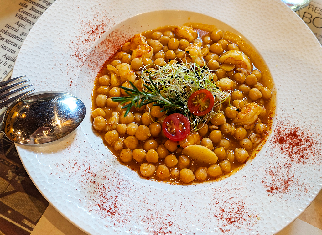 casa divi garbanzos with shrimp