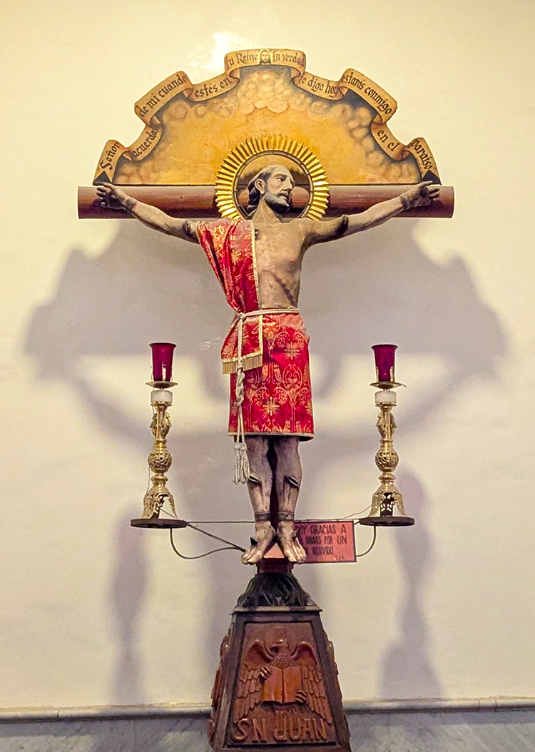 jesus on the cross carving in zapopan